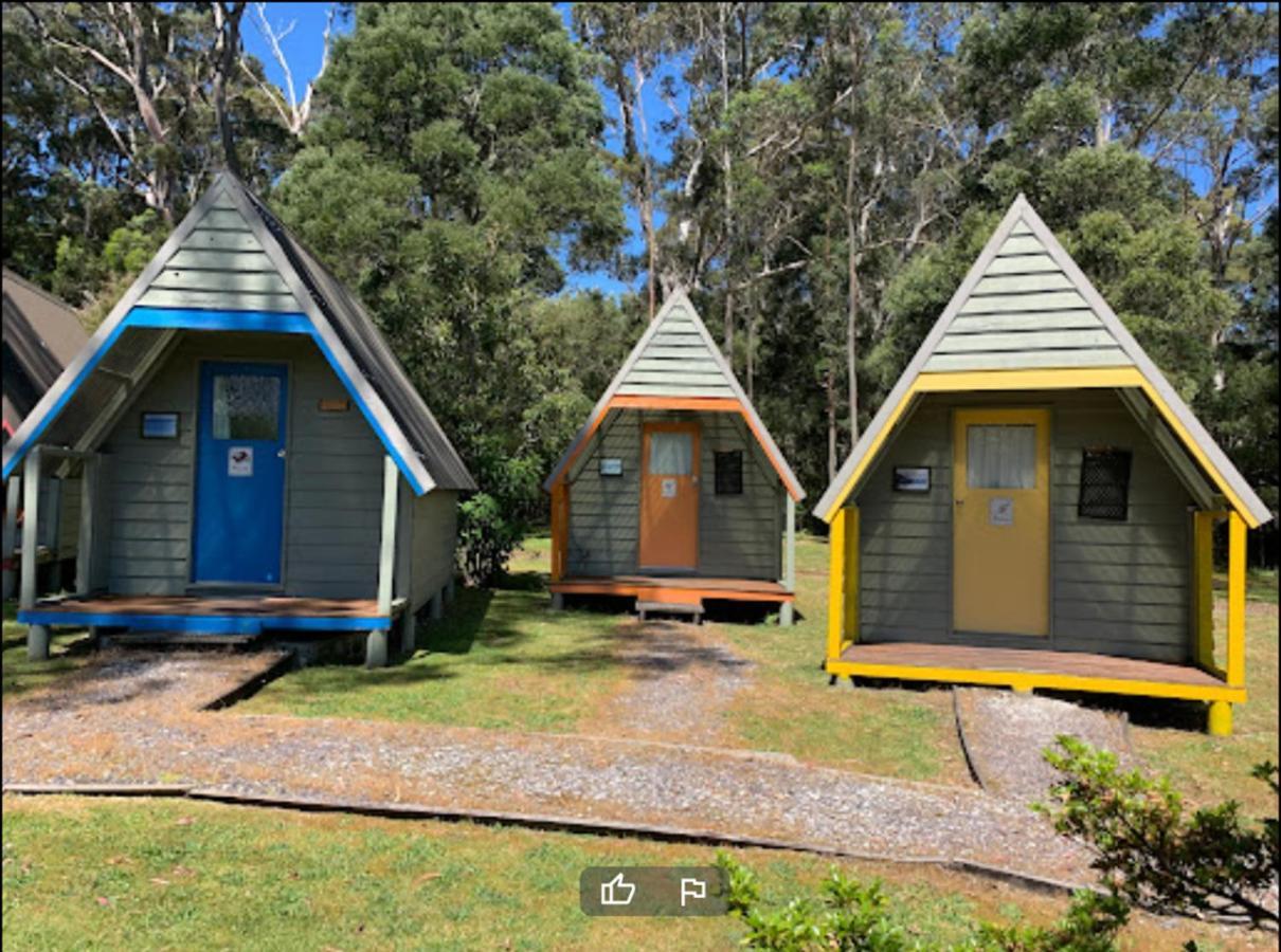 Strahan Backpackers Exterior foto